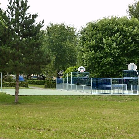 Camping Pyrénées Nature Oloron-Sainte-Marie Exterior foto